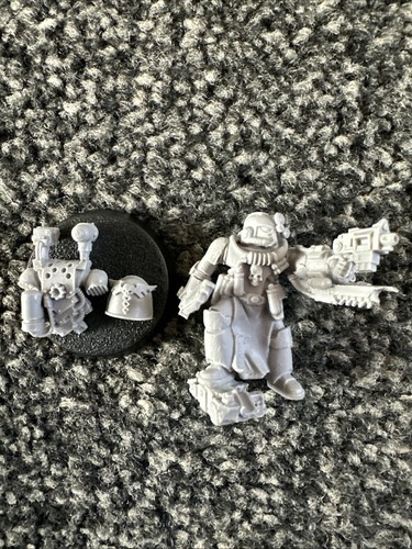 Horus heresy apothecary - horus, space