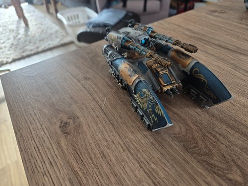 Adeptus custodes caladius - adeptus,